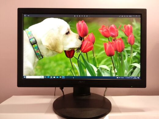 Монітор АОС Pro-line M2060PWQ / 19.5" (1920x1080) MVA / DisplayPort, VGA, Audio / VESA 100x100 / Вбудовані колонки 2x 2W Монітор АОС Pro-line M2060PWQ / 19.5" (1920x1080) MVA / DisplayPort, VGA, Audio / VESA 100x100 / Вбудовані колонки 2x 2W