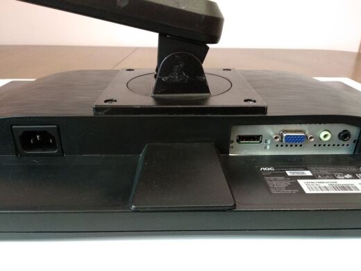 Монітор АОС Pro-line M2060PWQ / 19.5" (1920x1080) MVA / DisplayPort, VGA, Audio / VESA 100x100 / Вбудовані колонки 2x 2W Монітор АОС Pro-line M2060PWQ / 19.5" (1920x1080) MVA / DisplayPort, VGA, Audio / VESA 100x100 / Вбудовані колонки 2x 2W