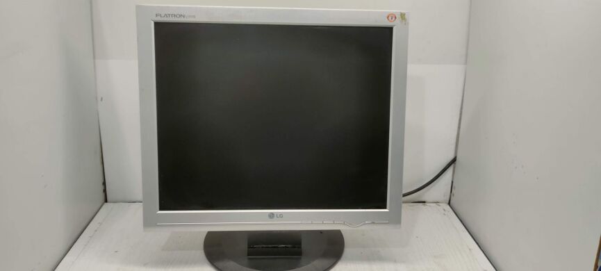 Монитор Б-класс LG Flatron L1715S / L1753S / L1717S / L1719S / L1730S / 17" (1280x1024) TN / VGA 