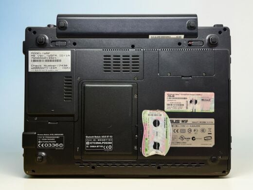 Нетбук Asus W5F / 12.1" (1280x800) TN / Core 2 Duo T5300 (2(2) ядра по 1.73 GHz) / 1.5 GB DDR2 / 120 GB HDD / Intel GMA 950 / WebCam Нетбук Asus W5F / 12.1" (1280x800) TN / Core 2 Duo T5300 (2(2) ядра по 1.73 GHz) / 1.5 GB DDR2 / 120 GB HDD / Intel GMA 950 / WebCam