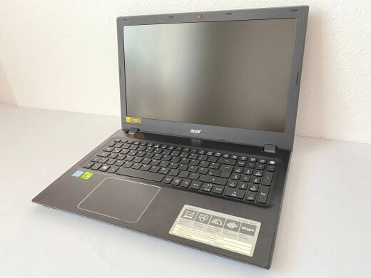 Ноутбук Acer Aspire F 15 F5-572G-56CU / 15.6" (1920x1080) IPS / Intel Core i5-6200U (2 (4) ядра по 2.3 - 2.8 GHz) / 16 GB DDR3 / 240 GB SSD / nVidia GeForce 940M, 4 GB GDDR3, 64-bit / WebCam / DVD-RW Ноутбук Acer Aspire F 15 F5-572G-56CU / 15.6" (1920x1080) IPS / Intel Core i5-6200U (2 (4) ядра по 2.3 - 2.8 GHz) / 16 GB DDR3 / 240 GB SSD / nVidia GeForce 940M, 4 GB GDDR3, 64-bit / WebCam / DVD-RW