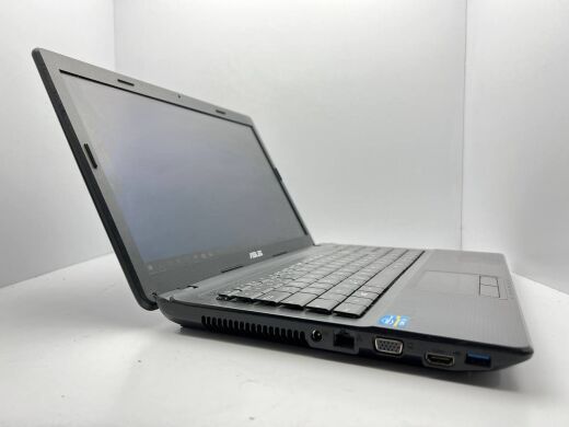 Ноутбук Asus K54HR / 15.6" (1366x768) TN / Intel Core i3-2350M (2 (4) ядра по 2.3 GHz) / 4 GB DDR3 / 240 GB SSD / AMD Radeon HD 7470M, 1 GB DDR3, 128-bit / WebCam