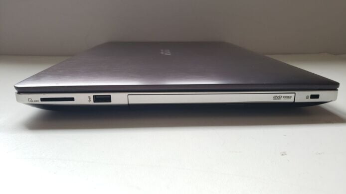 Ноутбук Б-класс Asus N550J / 15.6" (1920x1080) TN / Intel Core i7-4700HQ (4 (8) ядра по 2.4 - 3.4 GHz) / 16 GB DDR3 / 525 GB SSD / nVidia GeForce GT 750M, 2 GB GDDR3, 128-bit / WebCam