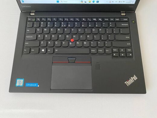 Ноутбук Б-клас Lenovo ThinkPad T460s / 14" (1920x1080) IPS / Intel Core i5-6300U (2 (4) ядра по 2.4 - 3.0 GHz) / 8 GB DDR4 / 256 GB SSD / Intel HD Graphics 520 / WebCam / HDMI / miniDP / Два АКБ