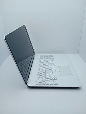 Ноутбук Sony SVF156 / 15.6" (1366x768) TN / Intel Pentium 2117U (2 ядра по 1.8 GHz) / 6 GB DDR3 / 500 GB HDD / Intel HD Graphics 2500 / WebCam Ноутбук Sony SVF156 / 15.6" (1366x768) TN / Intel Pentium 2117U (2 ядра по 1.8 GHz) / 6 GB DDR3 / 500 GB HDD / Intel HD Graphics 2500 / WebCam