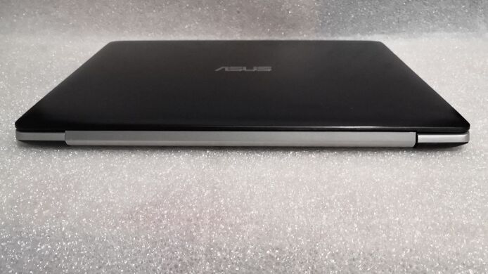 Ультрабук Asus VivoBook S301LA / 13.3" (1366x768) TN Touch / Intel Core i5-4200U (2 (4) ядра по 1.6 - 2.6 GHz) / 8 GB DDR3 / 128 GB SSD / Intel HD Graphics 4400 / WebCam / USB 3.0 / HDMI Ультрабук Asus VivoBook S301LA / 13.3" (1366x768) TN Touch / Intel Core i5-4200U (2 (4) ядра по 1.6 - 2.6 GHz) / 8 GB DDR3 / 128 GB SSD / Intel HD Graphics 4400 / WebCam / USB 3.0 / HDMI