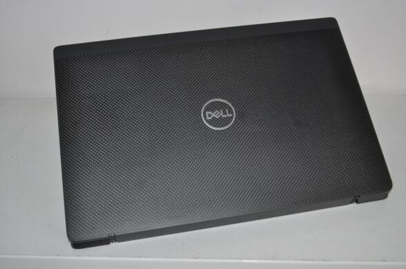 Ультрабук Dell Latitude 7400 / 14" (1920x1080) IPS / Intel Core i5-8265U (4 (8) ядра по 1.6 - 3.9 GHz) / 16 GB DDR4 / 256 GB SSD M.2 / Intel UHD Graphics / WebCam / Windows 11 Pro