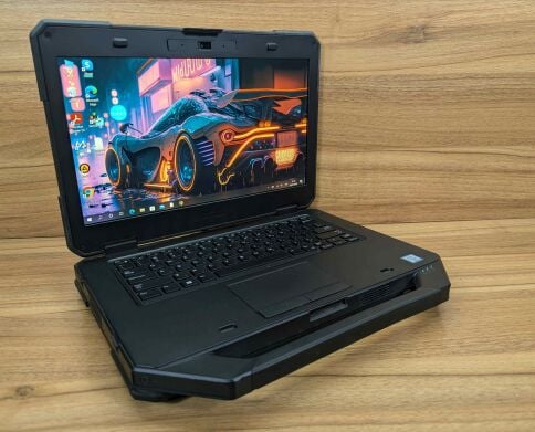 Защищенный ноутбук Dell Latitude 14 Rugged 5414 / 14" (1920x1080) IPS / Intel Core i5-6300U (2 (4) ядра по 2.4 - 3.0 GHz) / 8 GB DDR4 / 240 GB SSD / Intel HD Graphics 520 / VGA / WebCam / Windows 10