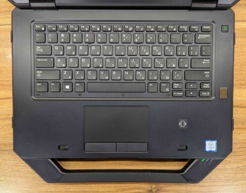 Захищений ноутбук Dell Latitude 14 Rugged 5414 / 14" (1920x1080) IPS Touch / Intel Core i5-6300U (2 (4) ядра по 2.4 - 3.0 GHz) / 16 GB DDR4 / 480 GB SSD / Intel HD Graphics 520 / HDMI / TouchID / Windows 10
