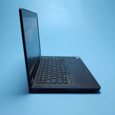 Ультрабук Б-клас Dell Latitude E5470 / 14" (1920x1080) IPS / Intel Core i5-6440HQ (4 ядра по 2.6 - 3.5 GHz) / 8 GB DDR4 / 240 GB SSD / Intel HD Graphics 530 / WebCam / Win 10 Pro