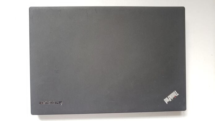 Нетбук Lenovo ThinkPad X240 / 12.5" (1366x768) TN / Intel Core i7-4600U (2 (4) ядра по 2.1 - 3.3 GHz) / 8 GB DDR3 / 500 GB SSD / Intel HD Graphics 4400 / WebCam / Два АКБ