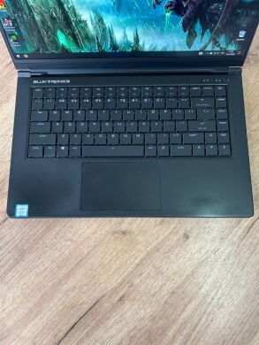 Ігровий ноутбук Eluktronics MAG-15 2070 / 15.6" (1920x1080) IPS / Intel Core i7-9750H (6 (12) ядер по 2.6 - 4.5 GHz) / 16 GB DDR4 / 512 GB SSD / nVidia GeForce RTX 2070 Max-Q, 8 GB GDDR6, 256-bit / WebCam