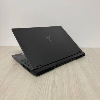 Ігровий ноутбук Lenovo Legion 5 Pro 16ACH6H / 16" (2560x1600) IPS / AMD Ryzen 9 5900HX (8 (16) ядер по 3.3 - 4.6 GHz) / 32 GB DDR4 / 512 GB SSD NVMe / nVidia GeForce RTX 3070, 8 GB GDDR6, 256-bit / WebCam