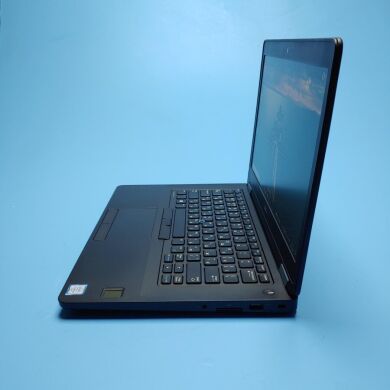 Ультрабук Б-клас Dell Latitude E5470 / 14" (1920x1080) IPS / Intel Core i5-6440HQ (4 ядра по 2.6 - 3.5 GHz) / 8 GB DDR4 / 240 GB SSD / Intel HD Graphics 530 / WebCam / Win 10 Pro