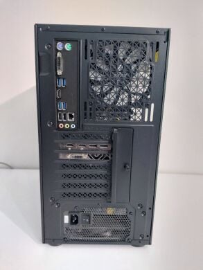 Игровой ПК 1stPlayer Ariya AY7 Tower / Intel Core i5-7500 (4 ядра по 3.4 - 3.8 GHz) / 16 GB DDR4 / 128 GB SSD M.2 + 512 GB SSD + 500 GB HDD / AMD Radeon RX 570, 8 GB GDDR5, 256-bit / 550W Игровой ПК 1stPlayer Ariya AY7 Tower / Intel Core i5-7500 (4 ядра по 3.4 - 3.8 GHz) / 16 GB DDR4 / 128 GB SSD M.2 + 512 GB SSD + 500 GB HDD / AMD Radeon RX 570, 8 GB GDDR5, 256-bit / 550W