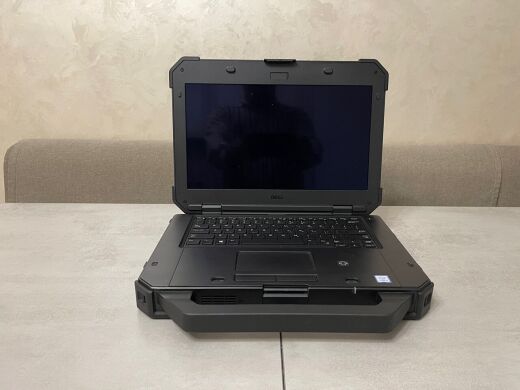 Захищений ноутбук Dell Latitude 7424 Rugged Extreme / 14" (1920x1080) IPS Touch / Intel Core i5-8350U (4 (8) ядра по 1.7 - 3.6 GHz) / 16 GB DDR4 / 256 GB SSD / Intel UHD Graphics 620 / WebCam / Два АКБ Захищений ноутбук Dell Latitude 7424 Rugged Extreme / 14" (1920x1080) IPS Touch / Intel Core i5-8350U (4 (8) ядра по 1.7 - 3.6 GHz) / 16 GB DDR4 / 256 GB SSD / Intel UHD Graphics 620 / WebCam / Два АКБ