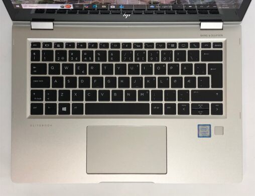 Ультрабук-трансформер HP EliteBook x360 1030 G2 / 13.3" (1920x1080) IPS Touch / Intel Core i7-7500U (2 (4) ядра по 2.7 - 3.5 GHz) / 8 GB DDR4 / 256 GB SSD / Intel HD Graphics 620 / WebCam / Win 11 Pro Ультрабук-трансформер HP EliteBook x360 1030 G2 / 13.3" (1920x1080) IPS Touch / Intel Core i7-7500U (2 (4) ядра по 2.7 - 3.5 GHz) / 8 GB DDR4 / 256 GB SSD / Intel HD Graphics 620 / WebCam / Win 11 Pro