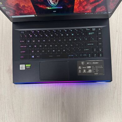 Ігровий ноутбук MSI GE66 Raider 10SFS / 15.6" (1920x1080) IPS / Intel Core i7-10750H (6 (12) ядер по 2.6 - 5.0 GHz) / 32 GB DDR4 / 1000 GB SSD NVMe / nVidia GeForce RTX 2070 Super, 8 GB GDDR6, 256-bit / WebCam