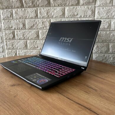 Ігровий ноутбук MSI Crosshair 16 A13VGK / 16" (1920x1080) IPS / Intel Core i7-13620H (10 (16) ядер по 3.6 - 4.9 GHz) / 16 GB DDR4 / 1000 GB SSD / nVidia GeForce RTX 4070, 8 GB GDDR6, 128-bit / WebCam