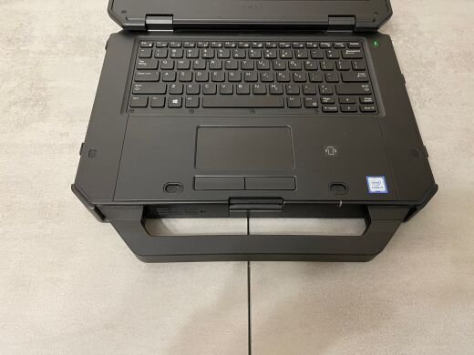 Захищений ноутбук Dell Latitude 7424 Rugged Extreme / 14" (1920x1080) IPS Touch / Intel Core i5-8350U (4 (8) ядра по 1.7 - 3.6 GHz) / 16 GB DDR4 / 256 GB SSD / Intel UHD Graphics 620 / WebCam / Два АКБ Захищений ноутбук Dell Latitude 7424 Rugged Extreme / 14" (1920x1080) IPS Touch / Intel Core i5-8350U (4 (8) ядра по 1.7 - 3.6 GHz) / 16 GB DDR4 / 256 GB SSD / Intel UHD Graphics 620 / WebCam / Два АКБ