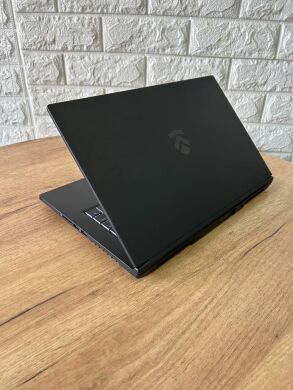 Ігровий ноутбук Eluktronics MAG-15 2070 / 15.6" (1920x1080) IPS / Intel Core i7-9750H (6 (12) ядер по 2.6 - 4.5 GHz) / 16 GB DDR4 / 512 GB SSD / nVidia GeForce RTX 2070 Max-Q, 8 GB GDDR6, 256-bit / WebCam