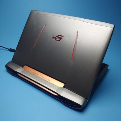 Ігровий ноутбук Asus ROG G752VL / 17.3" (1920x1080) IPS / Intel Core i7-6700HQ (4 (8) ядра по 2.6 - 3.5 GHz) / 16 GB DDR4 / 480 GB SSD / nVidia GeForce GTX 965M, 2 GB GDDR5, 128-bit / WebCam / DVD-ROM / Win 10 Home
