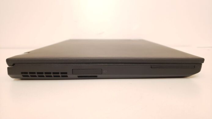 Мобільна робоча станція Lenovo ThinkPad P51 / 15.6" (1920x1080) IPS / Intel Core i7-6820HQ (4 (8) ядра по 2.7 - 3.6 GHz) / 16 GB DDR4 / 512 GB SSD / nVidia Quadro M1200, 4 GB GDDR5, 128-bit / WebCam Мобільна робоча станція Lenovo ThinkPad P51 / 15.6" (1920x1080) IPS / Intel Core i7-6820HQ (4 (8) ядра по 2.7 - 3.6 GHz) / 16 GB DDR4 / 512 GB SSD / nVidia Quadro M1200, 4 GB GDDR5, 128-bit / WebCam