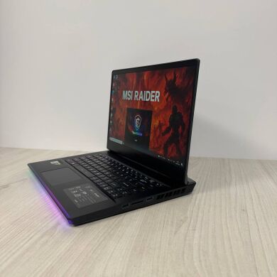 Ігровий ноутбук MSI GE66 Raider 10SFS / 15.6" (1920x1080) IPS / Intel Core i7-10750H (6 (12) ядер по 2.6 - 5.0 GHz) / 32 GB DDR4 / 1000 GB SSD NVMe / nVidia GeForce RTX 2070 Super, 8 GB GDDR6, 256-bit / WebCam
