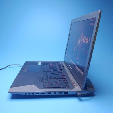 Ігровий ноутбук Asus ROG G752VL / 17.3" (1920x1080) IPS / Intel Core i7-6700HQ (4 (8) ядра по 2.6 - 3.5 GHz) / 16 GB DDR4 / 480 GB SSD / nVidia GeForce GTX 965M, 2 GB GDDR5, 128-bit / WebCam / DVD-ROM / Win 10 Home