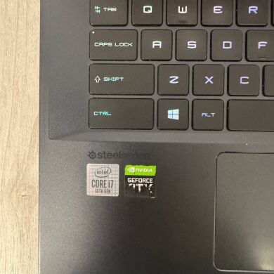 Ігровий ноутбук MSI GE66 Raider 10SFS / 15.6" (1920x1080) IPS / Intel Core i7-10750H (6 (12) ядер по 2.6 - 5.0 GHz) / 32 GB DDR4 / 1000 GB SSD NVMe / nVidia GeForce RTX 2070 Super, 8 GB GDDR6, 256-bit / WebCam