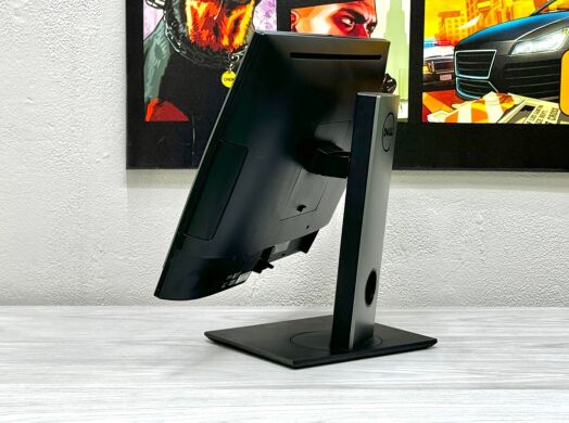 Моноблок Dell Optiplex 5250 AIO / 22" (1920x1080) IPS / Intel Core i5-7500 (4 ядра по 3.4 - 3.8 GHz) / 8 GB DDR4 / 128 GB SSD / Intel HD Graphics 630 / WebCam