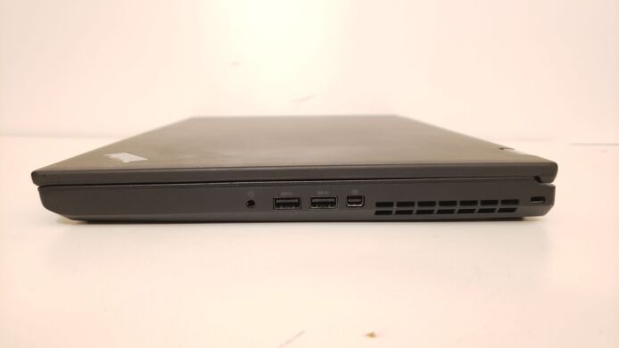 Мобільна робоча станція Lenovo ThinkPad P51 / 15.6" (1920x1080) IPS / Intel Core i7-6820HQ (4 (8) ядра по 2.7 - 3.6 GHz) / 16 GB DDR4 / 512 GB SSD / nVidia Quadro M1200, 4 GB GDDR5, 128-bit / WebCam Мобільна робоча станція Lenovo ThinkPad P51 / 15.6" (1920x1080) IPS / Intel Core i7-6820HQ (4 (8) ядра по 2.7 - 3.6 GHz) / 16 GB DDR4 / 512 GB SSD / nVidia Quadro M1200, 4 GB GDDR5, 128-bit / WebCam