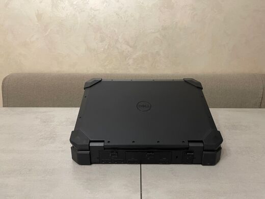 Захищений ноутбук Dell Latitude 7424 Rugged Extreme / 14" (1920x1080) IPS Touch / Intel Core i5-8350U (4 (8) ядра по 1.7 - 3.6 GHz) / 16 GB DDR4 / 256 GB SSD / Intel UHD Graphics 620 / WebCam / Два АКБ Захищений ноутбук Dell Latitude 7424 Rugged Extreme / 14" (1920x1080) IPS Touch / Intel Core i5-8350U (4 (8) ядра по 1.7 - 3.6 GHz) / 16 GB DDR4 / 256 GB SSD / Intel UHD Graphics 620 / WebCam / Два АКБ