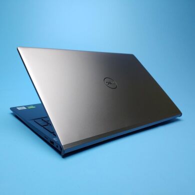 Игровой ультрабук Dell Vostro 7500 / 15.6" (1920x1080) IPS / Intel Core i7-10750H (6 (12) ядер по 2.6 - 5.0 GHz) / 16 GB DDR4 / 512 GB SSD / nVidia GeForce GTX 1650, 4 GB GDDR5, 128-bit / WebCam / Win 11 Pro