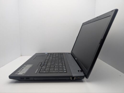 Ноутбук Acer TravelMate 7750 / 17.3" (1600x900) TN / Intel Core i3-2350M (2 (4) ядра по 2.3 GHz) / 6 GB DDR3 / 250 GB HDD / Intel HD Graphics 3000 / WebCam / DVD-ROM