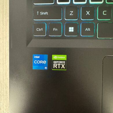 Ігровий ноутбук Acer Nitro 5 AN517-55 / 17.3" (1920x1080) IPS / Intel Core i5-12500H (12 (16) ядер по 2.5 - 4.5 GHz) / 8 GB DDR4 / 512 GB SSD NVMe / nVidia GeForce RTX 3050, 4 GB GDDR6, 128-bit / WebCam