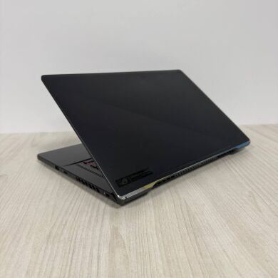 Ігровий ноутбук Б-клас Asus ROG Zephyrus G15 GA503QR / 15.6" (2560x1440) IPS / AMD Ryzen 9 5900HS (8 (16) ядер по 3.0 - 4.6 GHz) / 16 GB DDR4 / 1000 GB SSD NVMe / nVidia GeForce RTX 3070, 8 GB GDDR6, 256-bit Ігровий ноутбук Б-клас Asus ROG Zephyrus G15 GA503QR / 15.6" (2560x1440) IPS / AMD Ryzen 9 5900HS (8 (16) ядер по 3.0 - 4.6 GHz) / 16 GB DDR4 / 1000 GB SSD NVMe / nVidia GeForce RTX 3070, 8 GB GDDR6, 256-bit