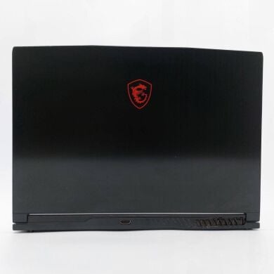 Игровой ноутбук MSI Katana / 15.6" (1920x1080) IPS / Intel Core i5-12450H (8 (12) ядер по 3.3 - 4.4 GHz) / 16 GB DDR4 / 512 GB SSD / nVidia GeForce RTX 2050, 4 GB GDDR6, 64-bit / WebCam