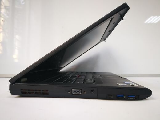 Lenovo ThinkPad T430 / 14" / 1600x900 HD+ / Intel Core i5-3320M (2(4)ядра по 2.60-3.30GHz) / 8GB DDR3 / new! 240GB SSD / VGA, USB 3.0, WebCam