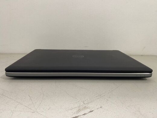 Мобільна робоча станція Б-клас Dell Precision 7510 / 15.6" (1920x1080) IPS / Intel Core i7-6820HQ (4 (8) ядра по 2.7 - 3.6 GHz) / 16 GB DDR4 / 256 GB SSD / nVidia Quadro M2000M, 4 GB GDDR5, 128-bit / WebCam Мобільна робоча станція Б-клас Dell Precision 7510 / 15.6" (1920x1080) IPS / Intel Core i7-6820HQ (4 (8) ядра по 2.7 - 3.6 GHz) / 16 GB DDR4 / 256 GB SSD / nVidia Quadro M2000M, 4 GB GDDR5, 128-bit / WebCam