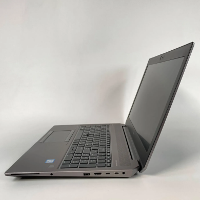 Мобільна робоча станція Б-клас HP zBook 15 G5 / 15.6" (1920x1080) IPS / Intel Xeon E-2176M (6 (12) ядер по 2.7 - 4.4 GHz) / 16 GB DDR4 / 480 GB SSD / nVidia Quadro P2000, 4 GB GDDR5, 128-bit / WebCam / TouchID Мобільна робоча станція Б-клас HP zBook 15 G5 / 15.6" (1920x1080) IPS / Intel Xeon E-2176M (6 (12) ядер по 2.7 - 4.4 GHz) / 16 GB DDR4 / 480 GB SSD / nVidia Quadro P2000, 4 GB GDDR5, 128-bit / WebCam / TouchID