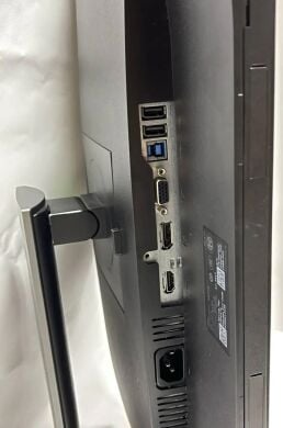 Монитор Dell P2717H / 27" (1920x1080) IPS / VGA, HDMI, DisplayPort / VESA 100x100 + Кабель питаня