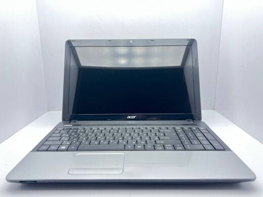 Ноутбук Б клас Acer Aspire E1-531G / 15.6" (1366x768) TN / Intel Core i3-2348M (2 (4) ядра по 2.3 GHz) / 8 GB DDR3 / 500 GB HDD / nVidia GeForce GT 710M, 1 GB DDR3, 64-bit / WebCam Ноутбук Б клас Acer Aspire E1-531G / 15.6" (1366x768) TN / Intel Core i3-2348M (2 (4) ядра по 2.3 GHz) / 8 GB DDR3 / 500 GB HDD / nVidia GeForce GT 710M, 1 GB DDR3, 64-bit / WebCam