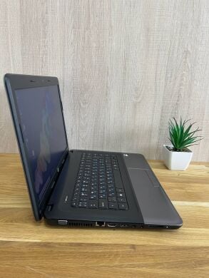 Ноутбук HP 255 G3 / 15.6" (1366x768) TN / AMD E1-6010 (2 ядра по 1.35 GHz) / 4 GB DDR3 / 128 GB SSD / AMD Radeon R2 Graphics / WebCam / DVD-RW Ноутбук HP 255 G3 / 15.6" (1366x768) TN / AMD E1-6010 (2 ядра по 1.35 GHz) / 4 GB DDR3 / 128 GB SSD / AMD Radeon R2 Graphics / WebCam / DVD-RW