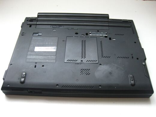 Ноутбук Lenovo ThinkPad T410 / 14.1" (1280x800) TN / Intel Core i5-540M (2 (4) ядра по 2.53 - 3.07 GHz) / 8 GB DDR3 / 250 GB SSD / nVidia NVS 3100M, 256 MB GDDR3, 64-bit / WebCam