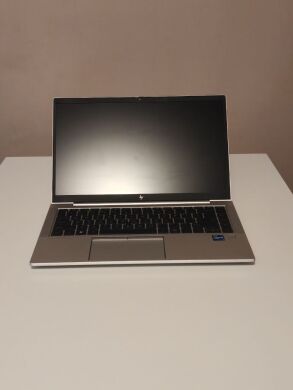 Ультрабук Б-клас HP EliteBook 840 G8 / 14" (1920x1080) IPS / Intel Core i7-1185G7 (4 (8) ядра по 3.0 - 4.8 GHz) / 16 GB DDR4 / 256 GB SSD / Intel Iris Xe Graphics / WebCam / TouchID / Windows 10 Ультрабук Б-клас HP EliteBook 840 G8 / 14" (1920x1080) IPS / Intel Core i7-1185G7 (4 (8) ядра по 3.0 - 4.8 GHz) / 16 GB DDR4 / 256 GB SSD / Intel Iris Xe Graphics / WebCam / TouchID / Windows 10