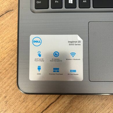 Ноутбук Б-класс Dell Inspiron 5567 / 15.6" (1920x1080) IPS Touch / Intel Core i7-7500U (2 (4) ядра по 2.7 - 3.5 GHz) / 16 GB DDR4 / 256 GB SSD / AMD Radeon R7 M445, 4 GB GDDR5, 64-bit / WebCam Ноутбук Б-класс Dell Inspiron 5567 / 15.6" (1920x1080) IPS Touch / Intel Core i7-7500U (2 (4) ядра по 2.7 - 3.5 GHz) / 16 GB DDR4 / 256 GB SSD / AMD Radeon R7 M445, 4 GB GDDR5, 64-bit / WebCam