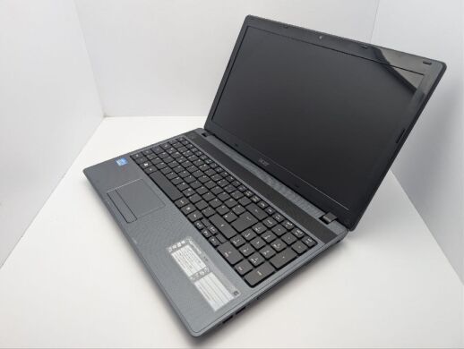 Ноутбук Acer Aspire 5749 / 15.6" (1366x768) TN / Intel Core i3-2350M (2 (4) ядра по 2.3 GHz) / 6 GB DDR3 / 320 GB HDD / Intel HD Graphics 3000 / WebCam / DVD-ROM