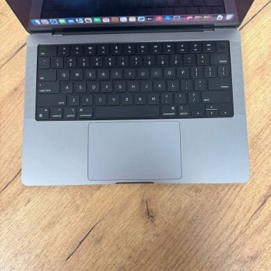 Ультрабук Б-класс Apple MacBook Pro A2442 2021 / 14.0" (3024x1964) IPS / Apple M1 Pro (10 ядер по 2.1 - 3.2 GHz) / 16 GB DDR4 / 500 GB SSD / Apple GPU 7 Graphics / WebCam / MacOS