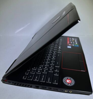 Ігровий ноутбук MSI Raider GE63VR / 15.6" (1920x1080) IPS / Intel Core i7-7700HQ (4 (8) ядра по 2.8 - 3.8 GHz) / 32 GB DDR4 / 1000 GB SSD / nVidia GeForce GTX 1070, 8 GB GDDR5, 256-bit / WebCam Ігровий ноутбук MSI Raider GE63VR / 15.6" (1920x1080) IPS / Intel Core i7-7700HQ (4 (8) ядра по 2.8 - 3.8 GHz) / 32 GB DDR4 / 1000 GB SSD / nVidia GeForce GTX 1070, 8 GB GDDR5, 256-bit / WebCam